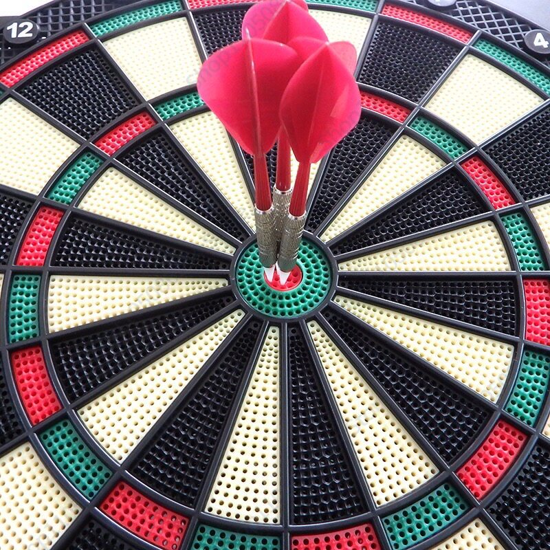 Miękka tablica do rzutek z aut – Electronic Dartboard Cabinet recenzja i cena